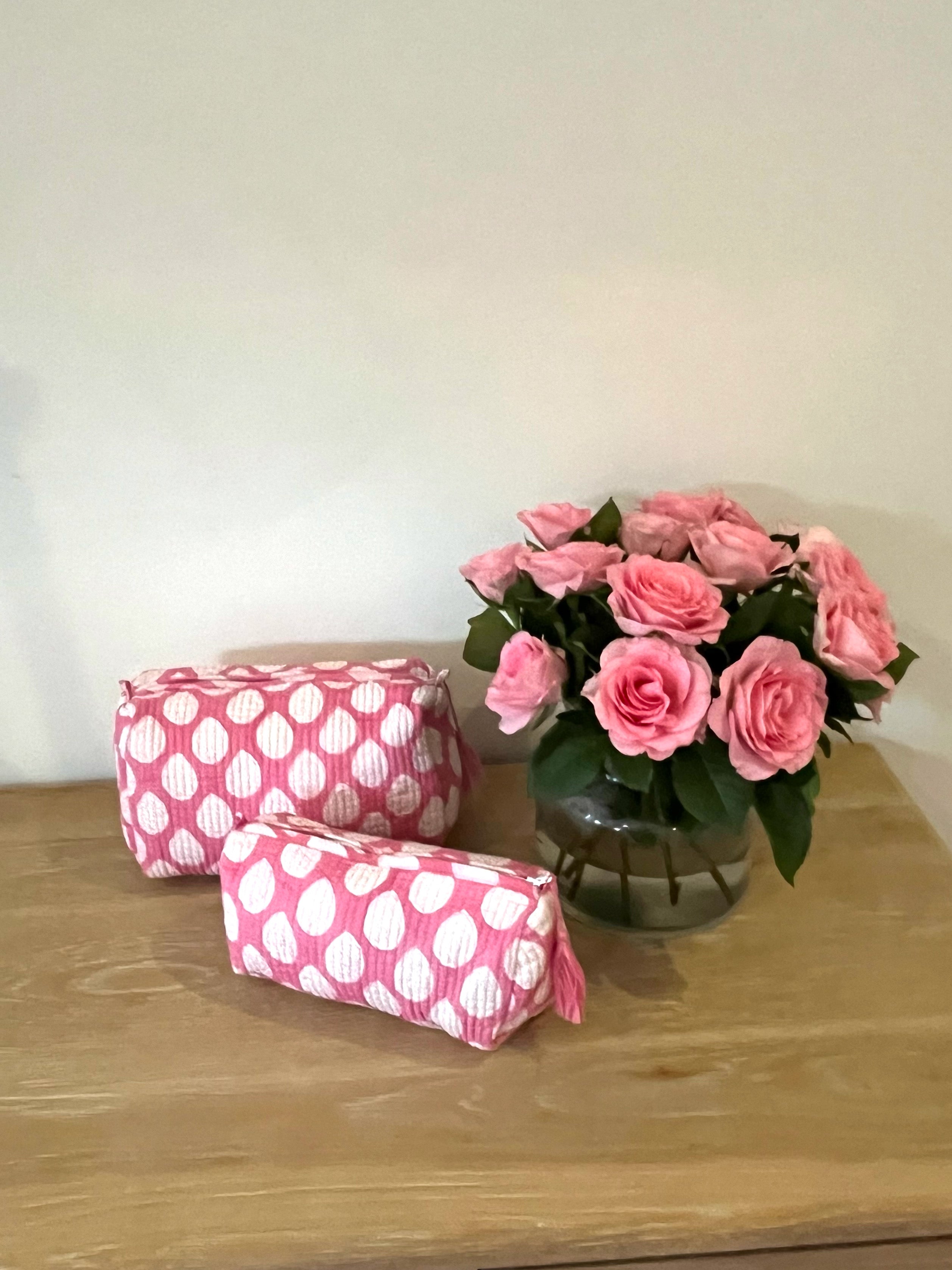 COTTON WASH BAGS - PINK LEAF