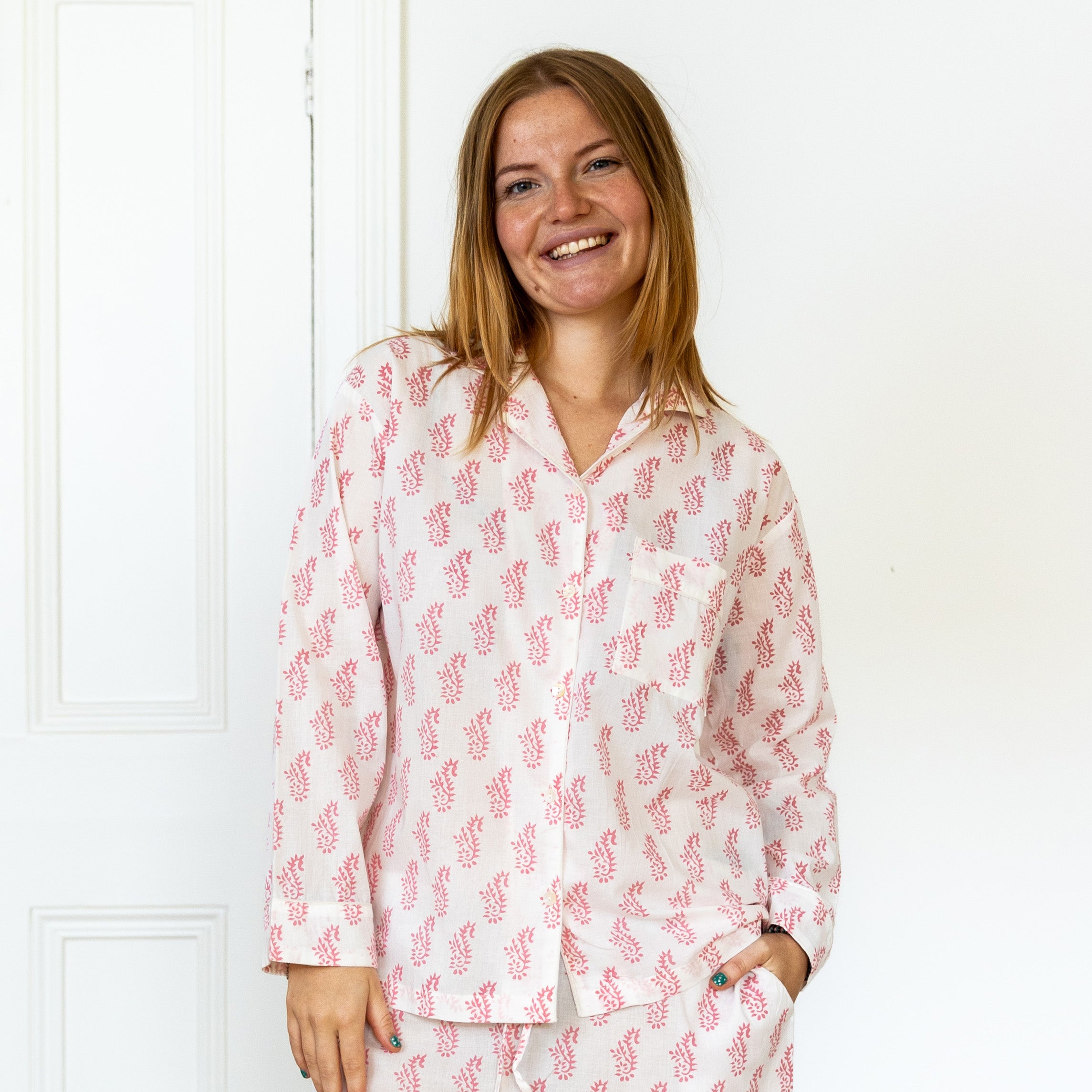 pink_seahorse_top.jpg