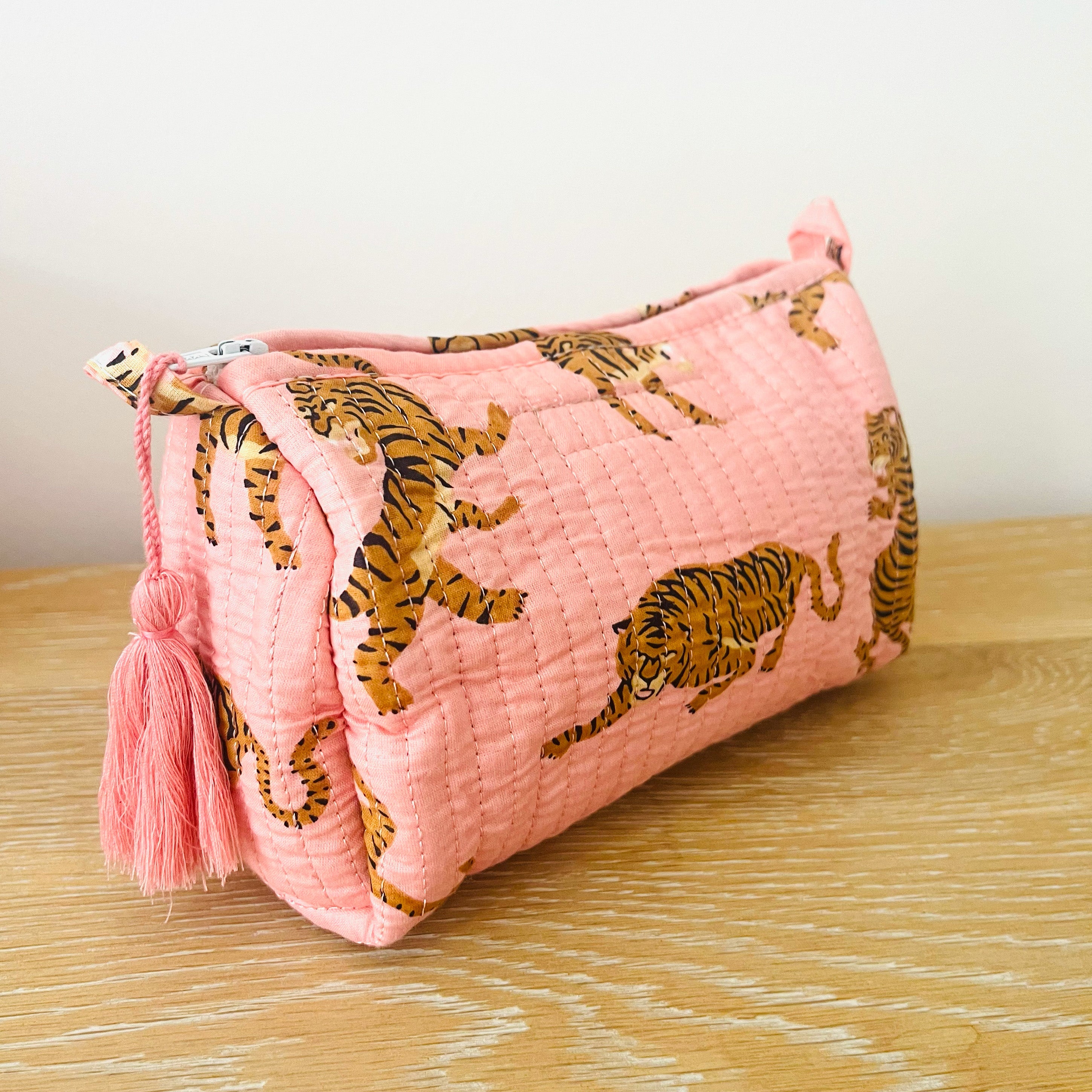 WASH BAG + MAKE UP POUCH SET - PINK TIGER