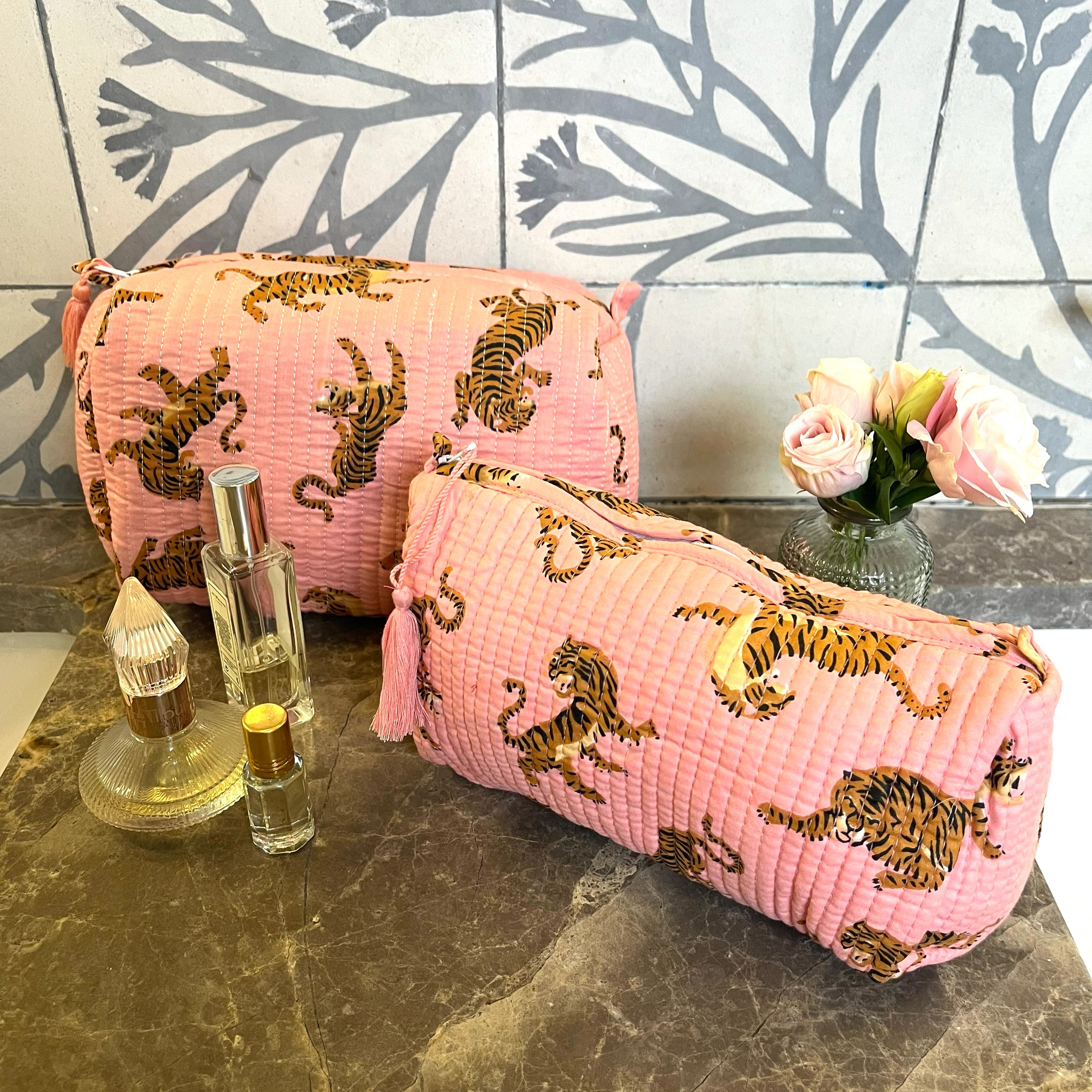 COTTON WASH BAG - PINK TIGER