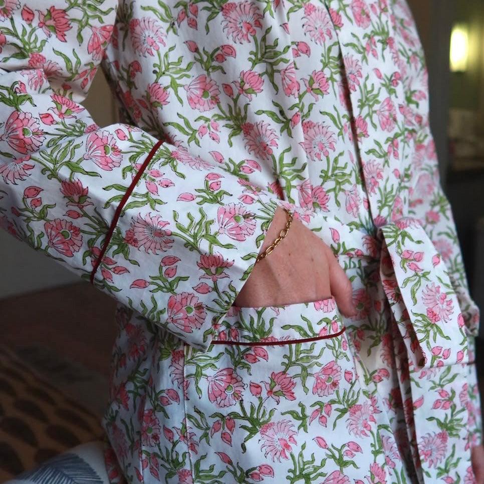 SIGNATURE COTTON ROBE - PINK WILDFLOWERS