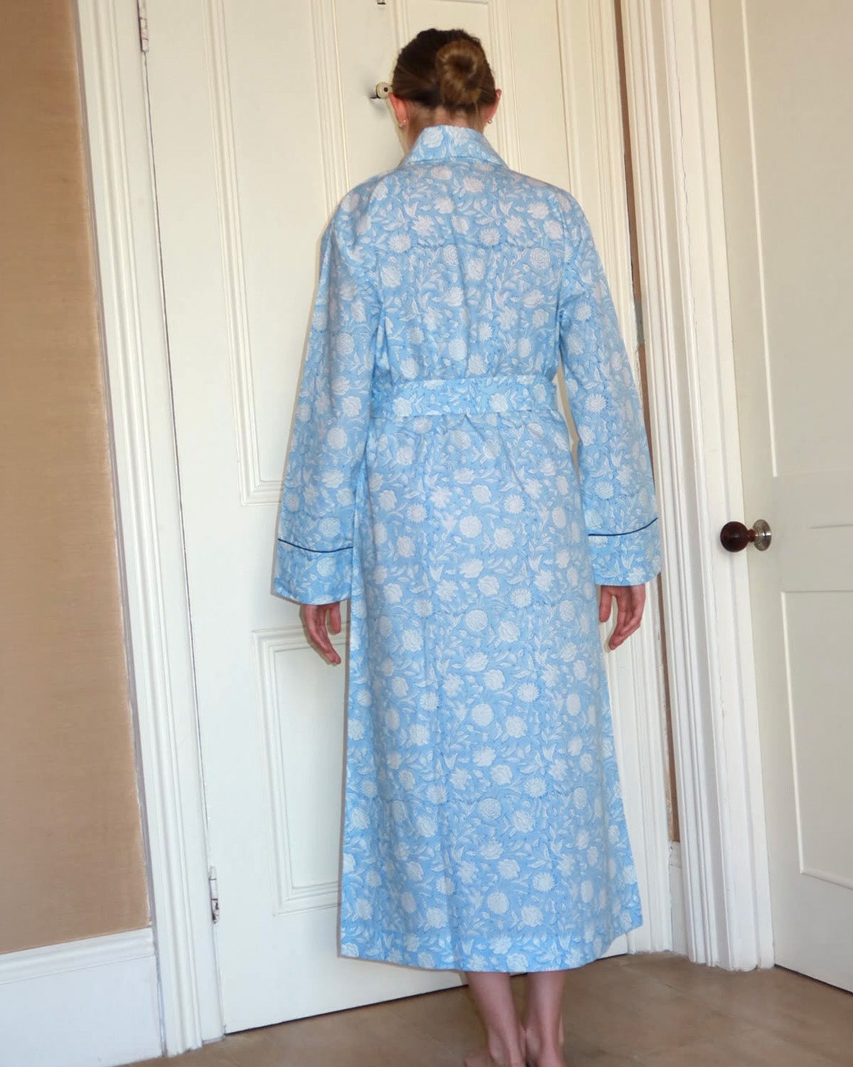 SIGNATURE COTTON ROBE - POWDER BLUE