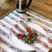 LIGHTWEIGHT NAPKINS - RAMBLING ROSE