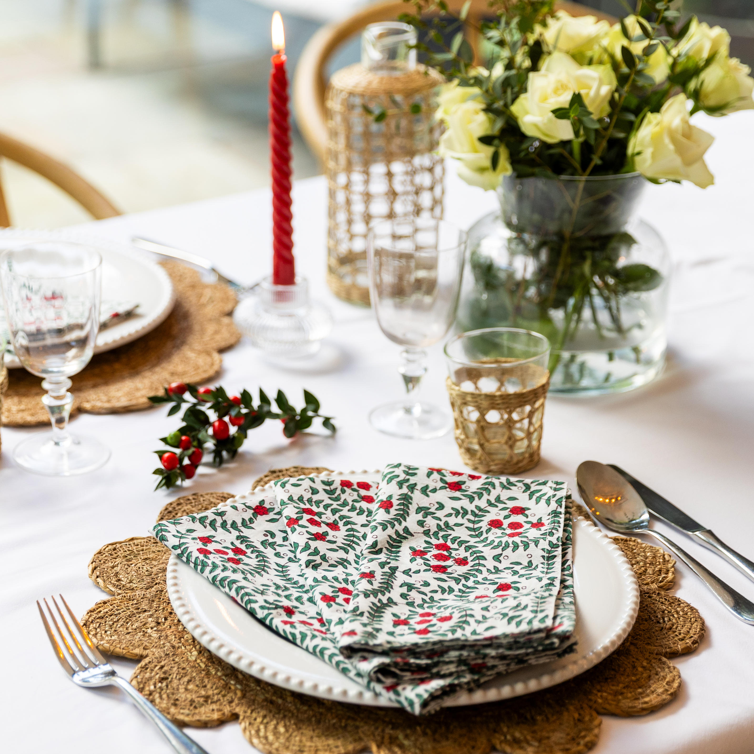 HAND BLOCK TABLECLOTH - RED BERRIES
