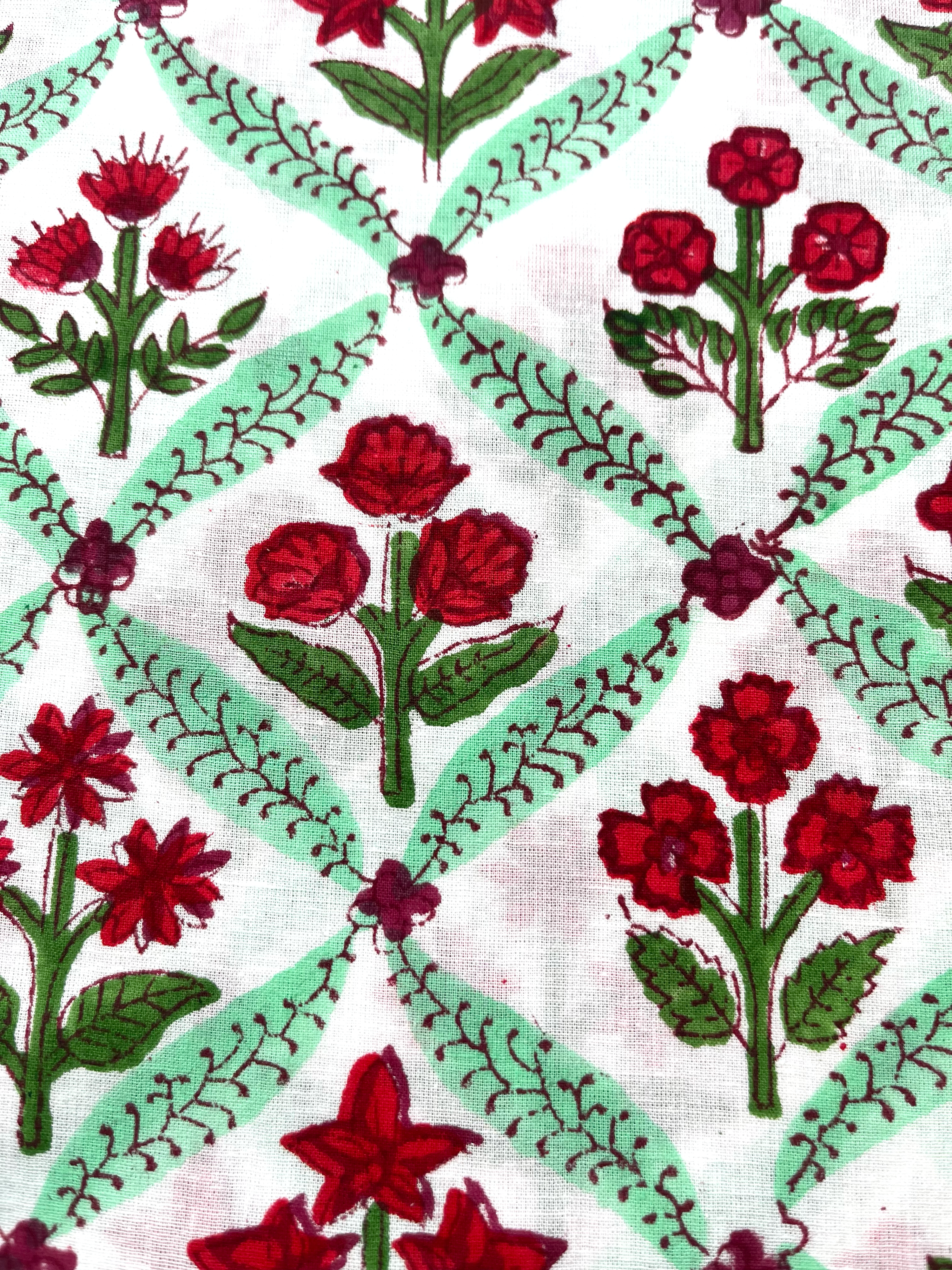 COTTON NAPKINS - RED TRELLIS