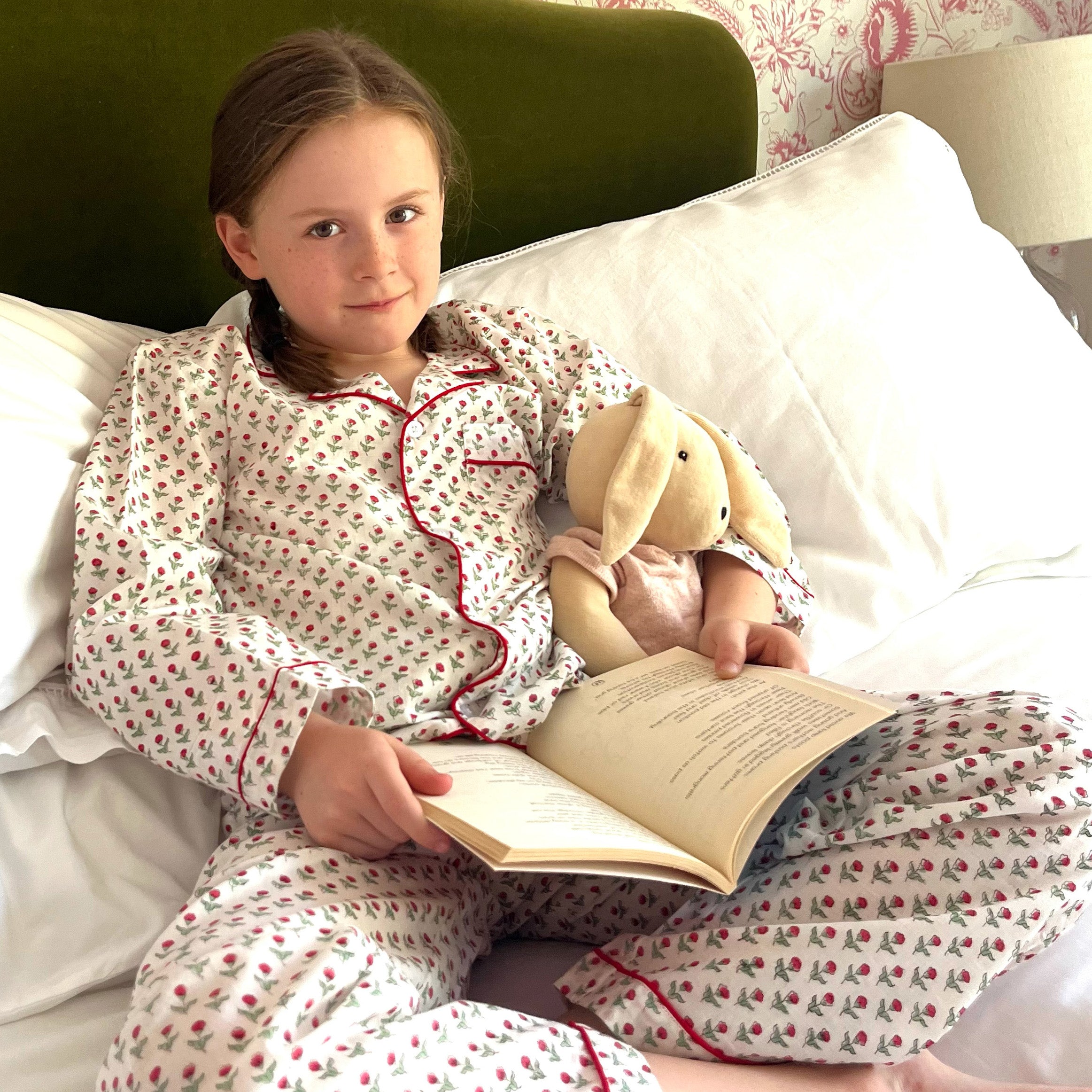 CHILDREN'S PYJAMAS - RED ROSEBUD