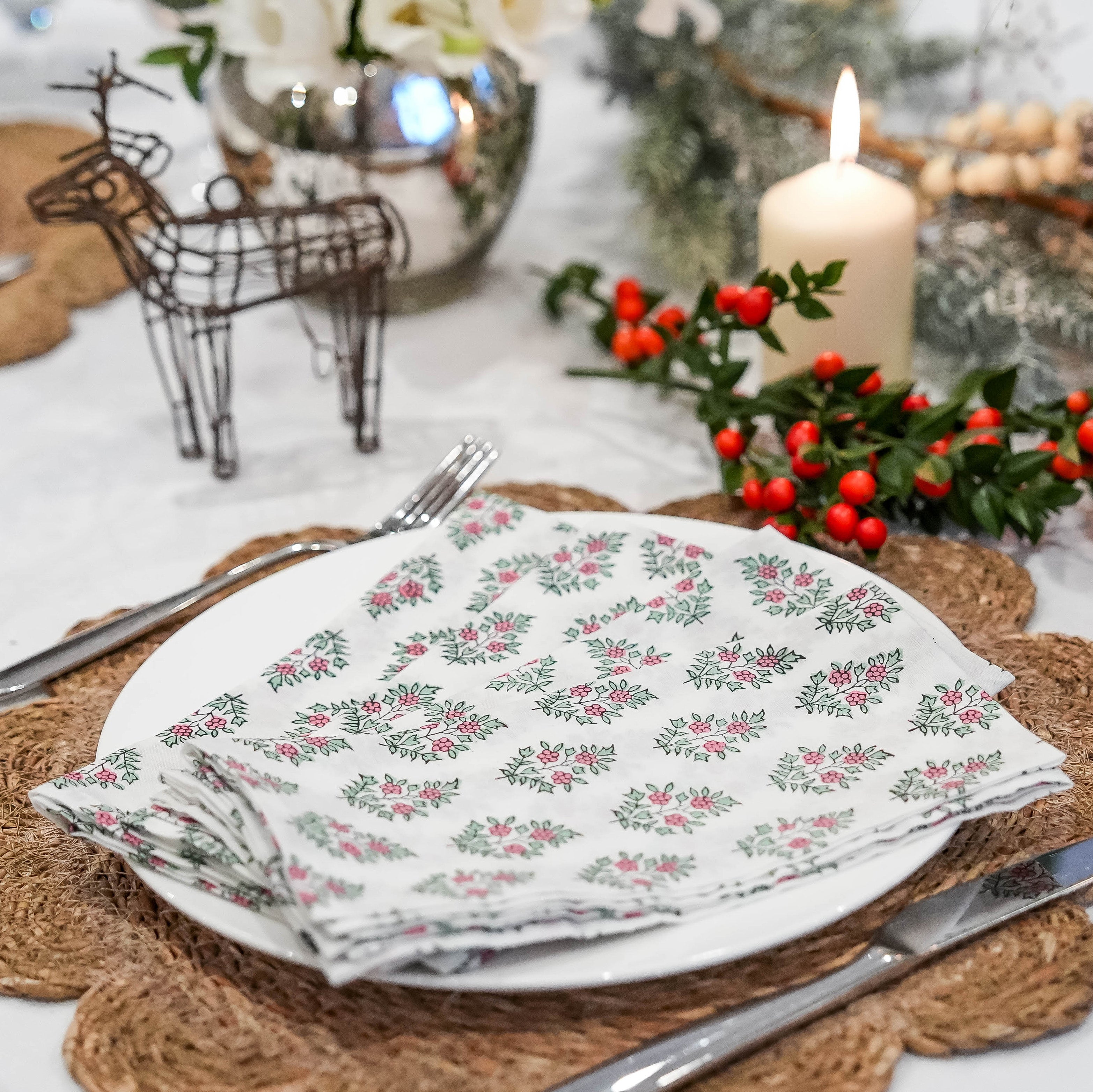 LIGHTWEIGHT NAPKINS - ROSE SPRIG