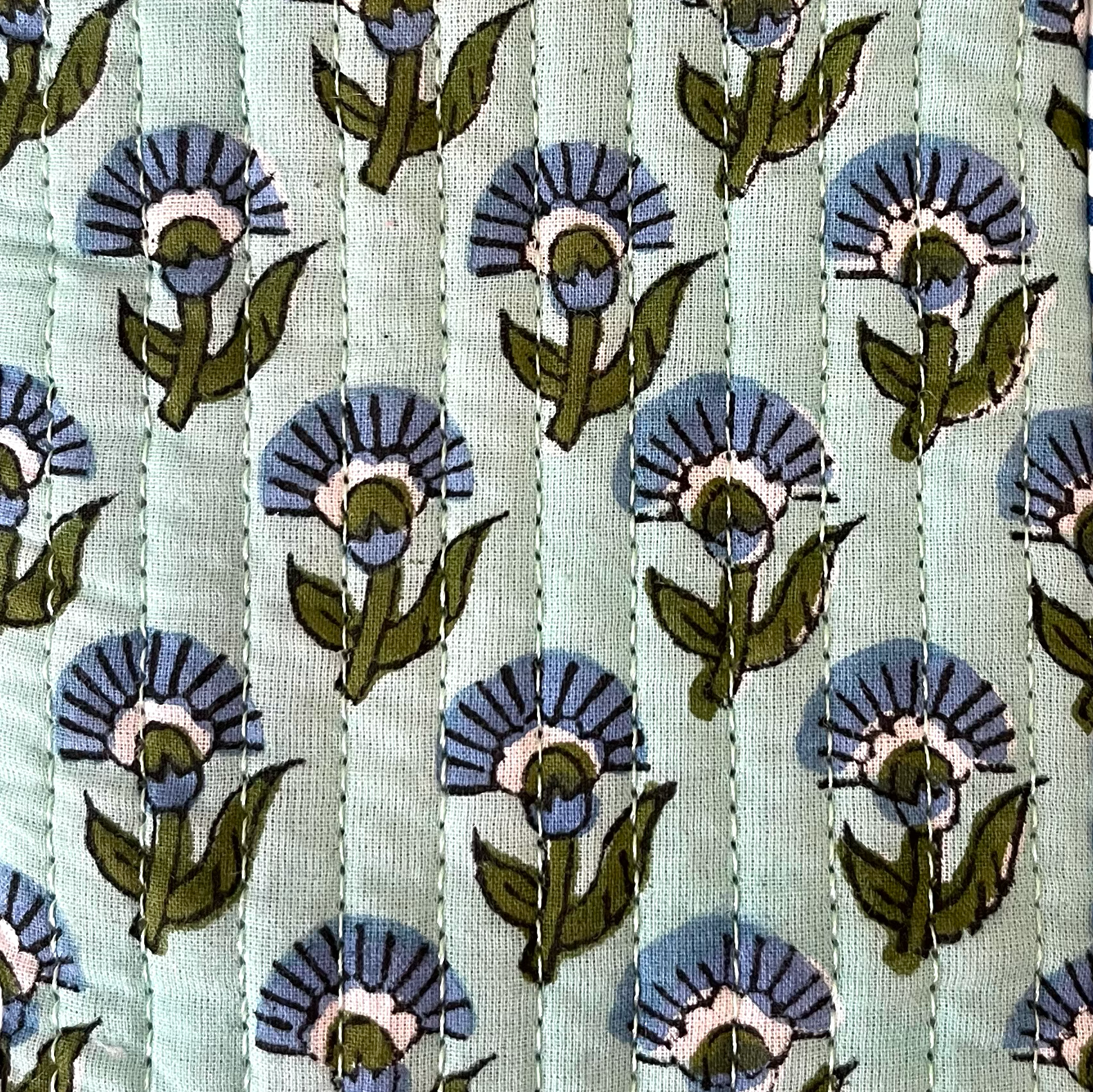 turquoise_close.png